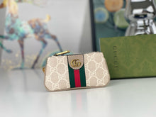 Load image into Gallery viewer, GC610 Ophidia Key Case / 4.9"W x 2.8"H x .6"D