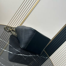 Load image into Gallery viewer, CC1481 Chanel 26B Metiers d’Art / HIGHEST QUALITY VERSION / 20.5×21×15 cm