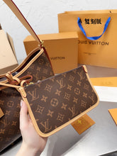 Load image into Gallery viewer, LB809 CarryAll PM / 11.4 x 9.4 x 4.7 inches