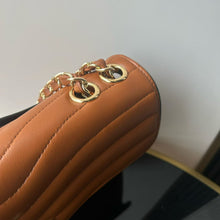 Load image into Gallery viewer, CC1482 Chanel 2026B / HIGHEST QUALITY VERSION / 16×25.5×7 cm