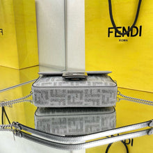 Load image into Gallery viewer, FF229 Baguette / 10.6x5.9x2.3inch / HIGHEST QUALITY VERSION