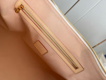 Load image into Gallery viewer, LB1189 LV x TM Keepall Bandoulière 45 / 17.7 x 10.6 x 7.9 inches / HIGHEST QUALITY VERSION