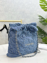 Load image into Gallery viewer, CC942 CHANEL 22 Bag / HIGHEST QUALITY VERSION / Small/Medium
