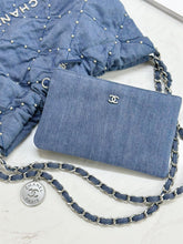 Load image into Gallery viewer, CC942 CHANEL 22 Bag / HIGHEST QUALITY VERSION / Small/Medium