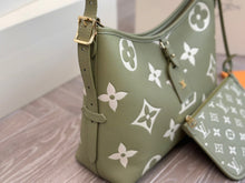 Load image into Gallery viewer, LB890 CarryAll PM / 11.6 x 9.4 x 4.7 inches