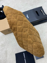 Load image into Gallery viewer, YSK443 ICARE Hobo in Quilted Nappa / 11.8–18.5" x 12" x 0.8–4.7" / HIGHEST QUALITY VERSION