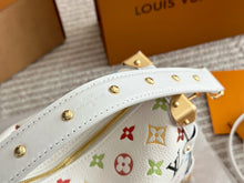 Load image into Gallery viewer, LB1191 LV x TM Side Trunk MM / 9.3 x 6.3 x 3.3 inches