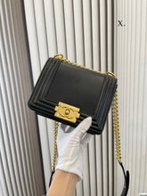 Load image into Gallery viewer, CC895 Small Boy Handbag / 7.1x5.9x3.3inch