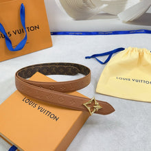 Load image into Gallery viewer, BL247 LV Flowergram 30mm Reversible Belt