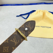 Load image into Gallery viewer, BL247 LV Flowergram 30mm Reversible Belt