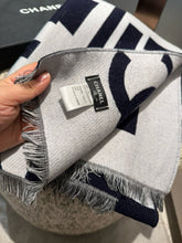 Load image into Gallery viewer, CLTH412 CC Scarf / 78.7x17inch