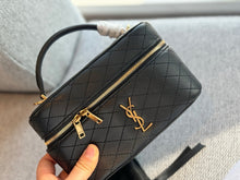 Load image into Gallery viewer, YSK313 Gaby Mini Vanity Bag / 7.1" x 4.3" x 2.6"