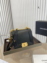 Load image into Gallery viewer, CC895 Small Boy Handbag / 7.1x5.9x3.3inch