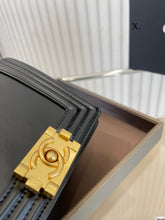 Load image into Gallery viewer, CC895 Small Boy Handbag / 7.1x5.9x3.3inch