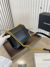 Load image into Gallery viewer, CC895 Small Boy Handbag / 7.1x5.9x3.3inch