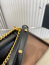 Load image into Gallery viewer, CC895 Small Boy Handbag / 7.1x5.9x3.3inch