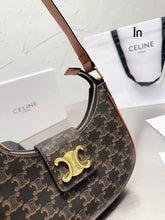 Load image into Gallery viewer, CL116 Ava Triomphe Soft Bag / 10 x 7 x 4 IN