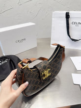 Load image into Gallery viewer, CL116 Ava Triomphe Soft Bag / 10 x 7 x 4 IN