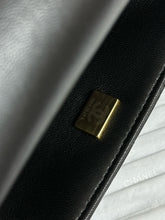 Load image into Gallery viewer, CC1044 Mini/Small Flap Bag / HIGHEST QUALITY VERSION MATERIAL