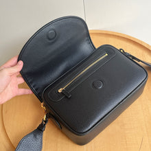Load image into Gallery viewer, GC700 Ophidia Medium Shoulder Bag / 10.2x6.7x2.7inch