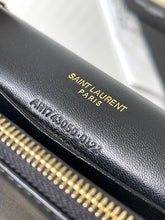 Load image into Gallery viewer, YSK293 Chain Wallet / HIGHEST QUALITY VERSION / 7.4x4.9x1.3inch