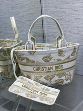 Load image into Gallery viewer, DR365 Hat Basket Bag / 10.5 x 8 x 3 inches / HIGHEST QUALITY VERSION