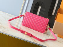 Load image into Gallery viewer, LB1102 Vavin Chain Wallet / 8.4x4.9x2inch