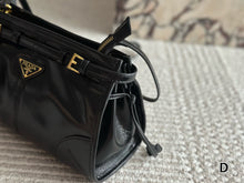 Load image into Gallery viewer, PD347 Medium Leather Shoulder Bag / 14.1x6.3x3.1inch