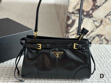 Load image into Gallery viewer, PD347 Medium Leather Shoulder Bag / 14.1x6.3x3.1inch