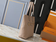 Load image into Gallery viewer, LB1105 Helmet Bag / 13x14.5x5.1inch