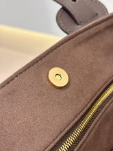 Load image into Gallery viewer, LB1559 LV All In One Handbag / HIGHEST QUALITY VERSION / 40×22×15cm