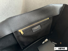 Load image into Gallery viewer, YSK319 Bea in Grained Leather / 19.7 x 11 x 7.1 inches