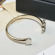 Load image into Gallery viewer, JW1448 CHANEL Heart Motif Full-Pavé Diamond Bracelet