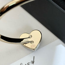 Load image into Gallery viewer, JW1448 CHANEL Heart Motif Full-Pavé Diamond Bracelet