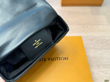 Load image into Gallery viewer, LB1091 Twist MM / 9.1 x 6.7 x 3.7 inches