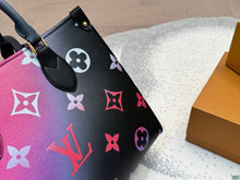 Load image into Gallery viewer, LB1107 OnTheGo MM / 13x10.2x5.5inch