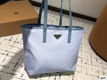 Load image into Gallery viewer, PD350 Prada Re-Edition 1978 large Tote Bag / 13.8x12.2x4.3inch