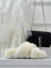 Load image into Gallery viewer, SE1175 PD Shearling Sandals / Size5-9