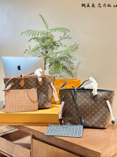 Load image into Gallery viewer, LB1098 Neverfull Inside Out MM / 12.2 x 11 x 5.5 inches