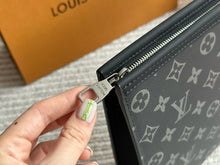 Load image into Gallery viewer, MBG065 Pochette Voyage MM / 10.6 x 8.3 x 2 inches