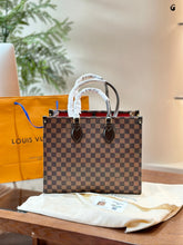 Load image into Gallery viewer, LB1092 Onthego MM / 13.8 x 10.6 x 5.5 inches