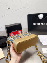 Load image into Gallery viewer, CC776 Small Gabrielle / 7.8x3.1x5.9in