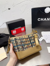 Load image into Gallery viewer, CC776 Small Gabrielle / 7.8x3.1x5.9in