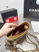 Load image into Gallery viewer, CC776 Small Gabrielle / 7.8x3.1x5.9in