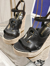 Load image into Gallery viewer, SE1378 LV Isola Wedge Sandal / Size5-11