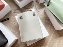 Load image into Gallery viewer, LWE025 Phone Pouch / 7.8x5.1inch