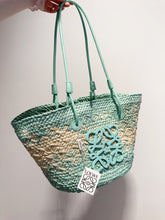 Load image into Gallery viewer, LWE026 Small Anagram Basket bag / 11x9.5inch