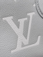 Load image into Gallery viewer, LB1196 OnTheGo East West / 9.8 x 5.1 x 3.9 inches / HIGHEST QUALITY VERSION