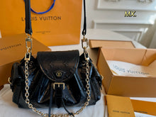 Load image into Gallery viewer, LB1327 Odyssée / 10.6 x 6.7 x 4.7 inches