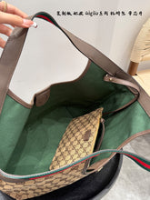 Load image into Gallery viewer, GC738 Gucci Giglio Medium Tote Bag / 13x11.4x4.7inch